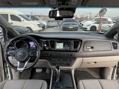 Kia Canival 2016, 193000 км, за 9900000 KRW - фото 9