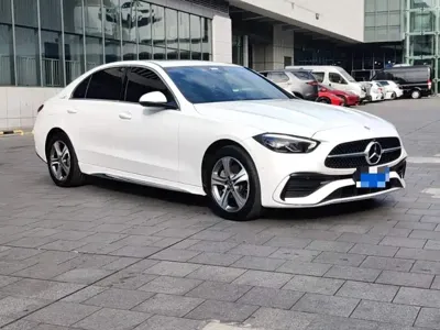 Mercedes-Benz C-Class 2022, 70000 км, за 139000 CNY