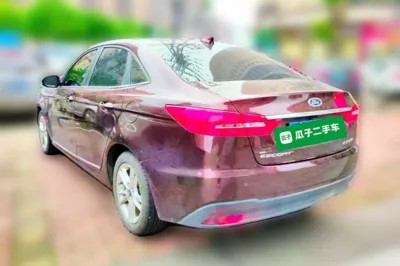 Ford Escort 2019, 55400 км, за 43698.58 CNY