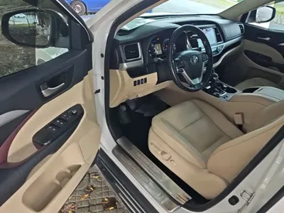 Toyota Highlander 2015, 151200 км, за 75300 CNY - фото 16