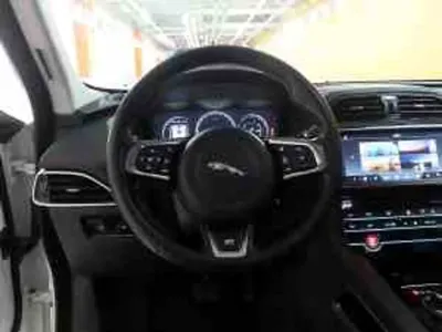 Jaguar F-Pace 2017, 68000 км, за 20700000 KRW - фото 6