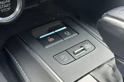 Toyota Venza 2022, 30700 км, за 119317.96 CNY - фото 34