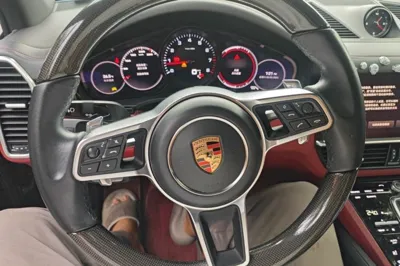 Porsche Cayenne 2023, 43100 км, за 600846.46 CNY - фото 9