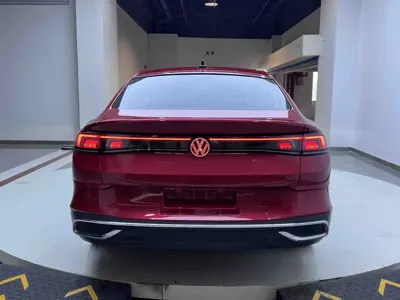 Volkswagen Lamando 2022, 36000 км, за 128000 CNY