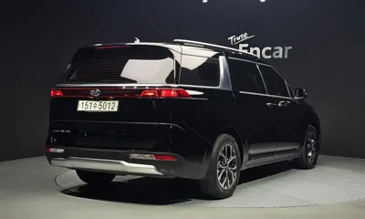 Kia Canival 2021, 82372 км, за 28500000 KRW