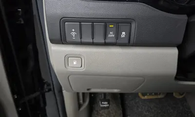 Kia Canival 2017, 153920 км, за 8800000 KRW - фото 18