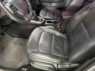 Hyundai Avante 2016, 118061 км, за 9800000 KRW - фото 10
