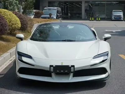 Ferrari SF90 · 2025 год