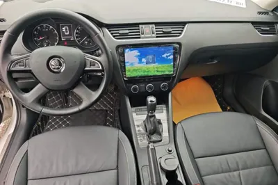 Skoda Octavia 2016, 96700 км, за 45709.55 CNY - фото 12