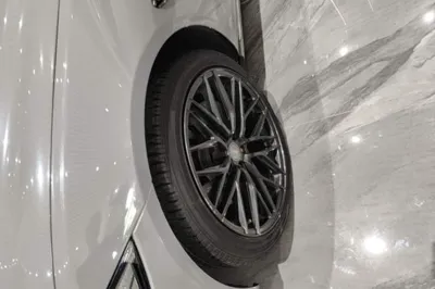 Jaguar XFL 2018, 120100 км, за 92064.13 CNY - фото 8