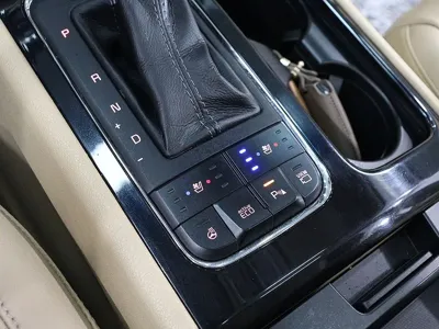 Kia Canival 2017, 119494 км, за 14700000 KRW - фото 10