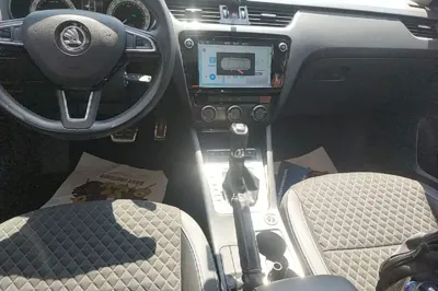 Skoda Octavia 2018, 78300 км, за 53146.52 CNY - фото 19