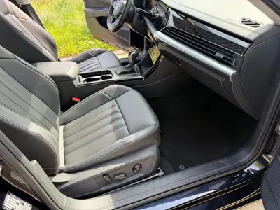 Volkswagen Passat 2023, 61000 км, за 119800 CNY - фото 23