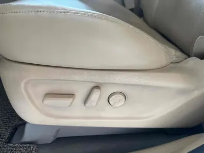 Kia Canival 2015, 174128 км, за 9500000 KRW - фото 17
