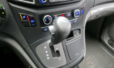 Hyundai Starex 2019, 96666 км, за 15000000 KRW - фото 9