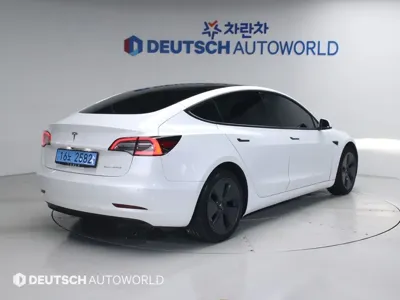 Tesla Model 3 2021, 91133 км, за 30500000 KRW