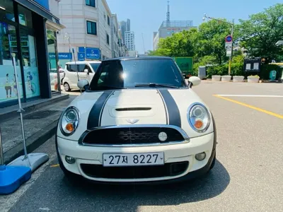 MINI Cooper Convertible 2012, 110000 км, за 6800000 KRW - фото 2