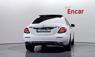 Mercedes-Benz E-Class 2017, 157186 км, за 18500000 KRW