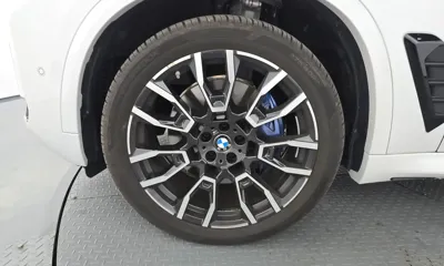BMW X5 2025, 5538 км, за 129900000 KRW - фото 5