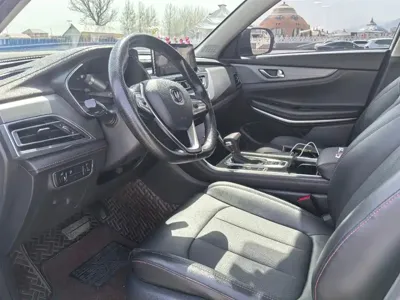 Changan CS75 2021, 70000 км, за 47500 CNY