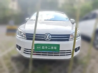 Volkswagen Jetta 2015, 90300 км, за 19500 CNY