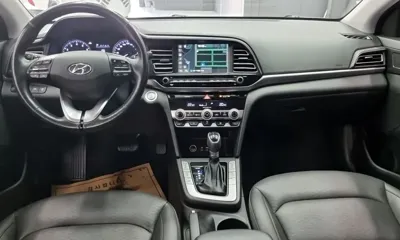 Hyundai Avante 2019, 160528 км, за 9900000 KRW - фото 7