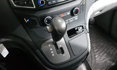 Hyundai Starex 2019, 38242 км, за 17900000 KRW - фото 9