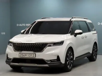 Kia Canival · 2022 год