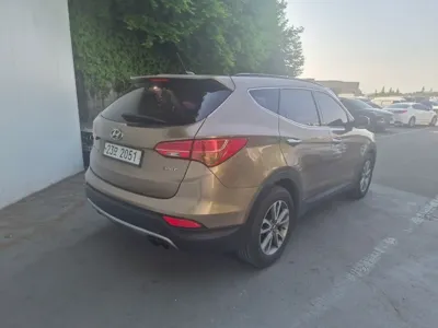 Hyundai Santafe 2013, 299966 км, за 4900000 KRW