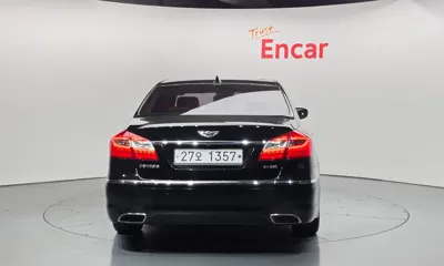 Hyundai Genesis 2013, 198852 км, за 3500000 KRW