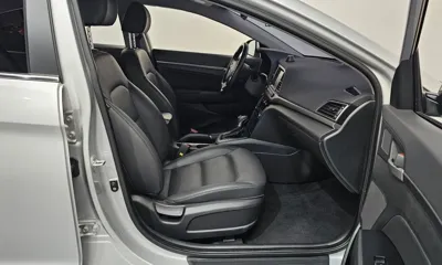 Hyundai Avante 2017, 39317 км, за 12700000 KRW - фото 26