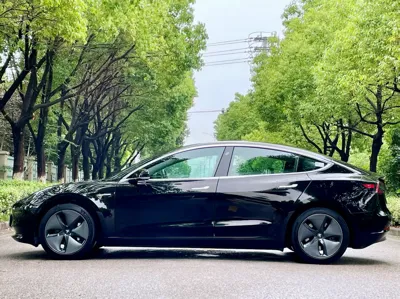 Tesla Model 3 · 2020 год