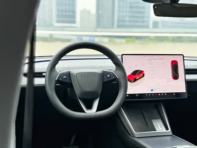 Tesla Model Y 2025, 23000 км, за 253800 CNY - фото 11