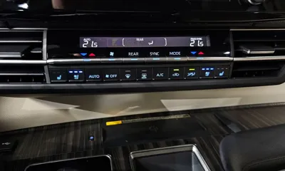 Toyota Sienna 2023, 9779 км, за 57900000 KRW - фото 29