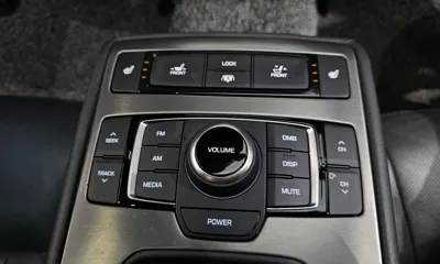 Hyundai Genesis 2016, 175406 км, за 10300000 KRW - фото 12