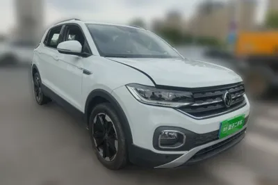 Volkswagen Tacqua 2021, 17400 км, за 105817.19 CNY