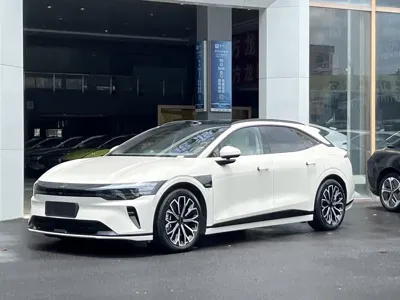 Zeekr 极氪007GT · 2025 год