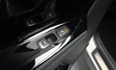 Kia Niro 2020, 99813 км, за 17480000 KRW - фото 19