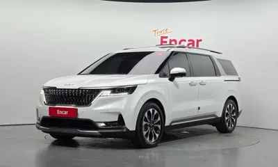 Kia Canival · 2023 год