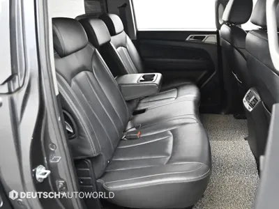 KG_Mobility_Ssangyong Rexton 2018, 185741 км, за 11000000 KRW - фото 12