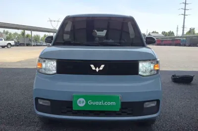 Wuling Hongguang MINIEV 2022, 29000 км, за 34398.56 CNY