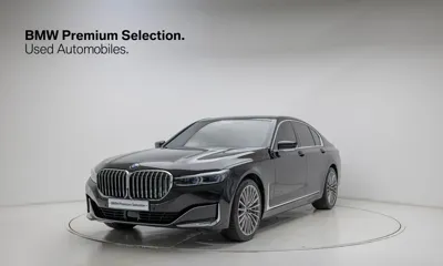 BMW 7-Series · 2022 год