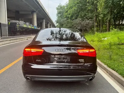 Audi A6L 2015, 116000 км, за 66800 CNY - фото 5