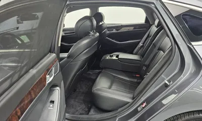 Hyundai Genesis 2016, 85443 км, за 10300000 KRW - фото 12
