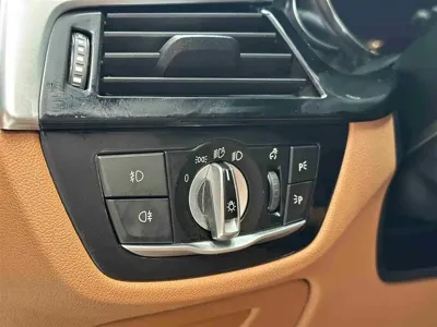 BMW 5 Series 2018, 73000 км, за 153800 CNY - фото 12