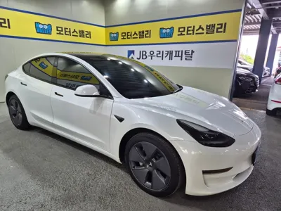 Tesla Model 3 2022, 71000 км, за 33000000 KRW