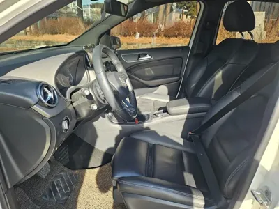 Mercedes-Benz B-Class 2017, 195525 км, за 7900000 KRW - фото 10