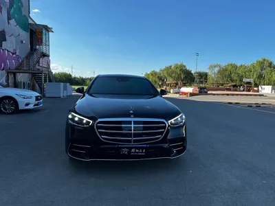 Mercedes-Benz S-Class 2022, 80000 км, за 623000 CNY