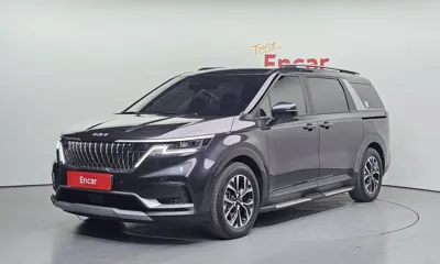 Kia Canival · 2023 год