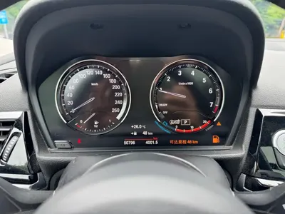 BMW 1 Series 2021, 50000 км, за 71800 CNY - фото 21